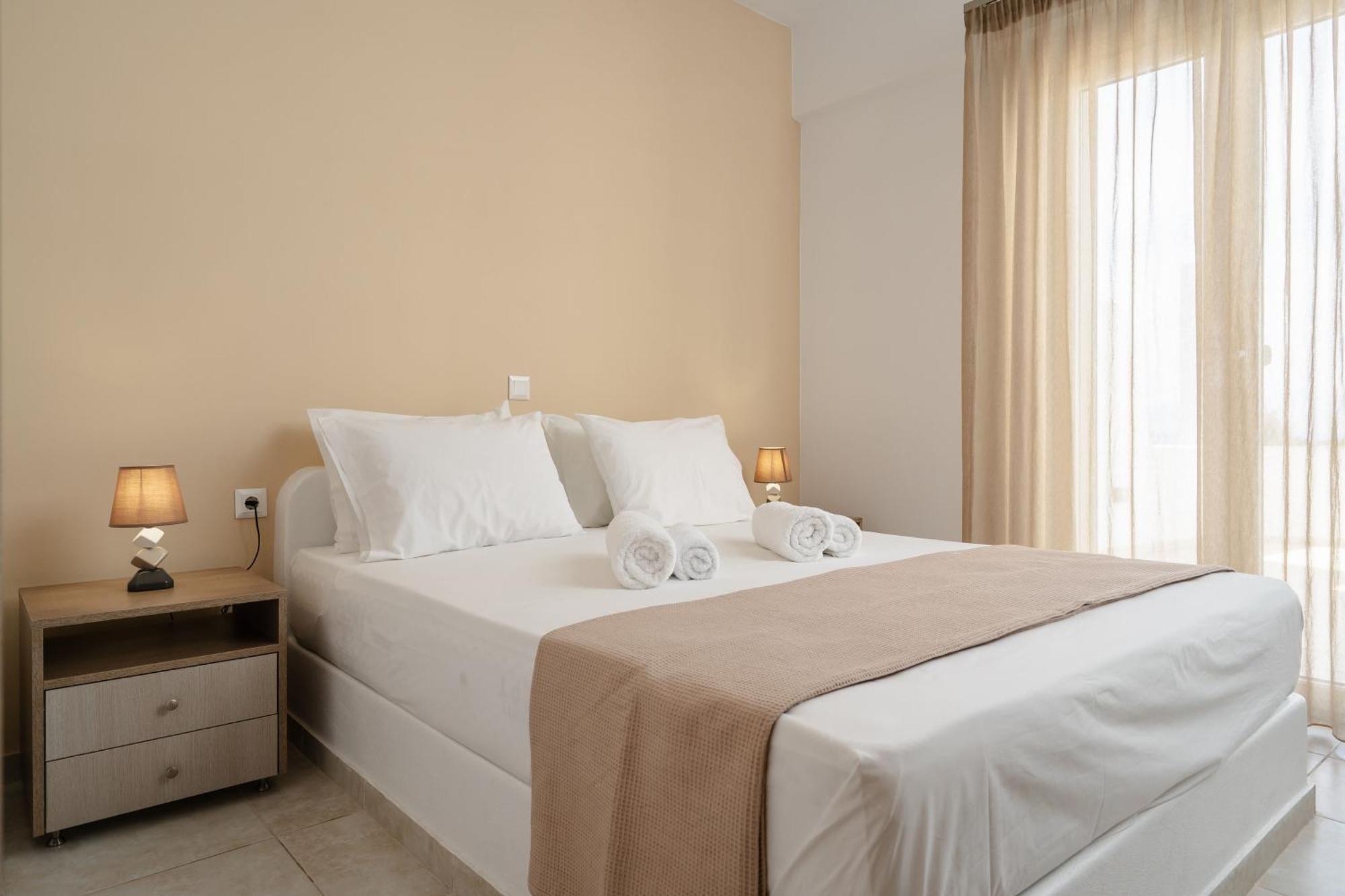 Evripus Suites Kastrákion Exteriér fotografie